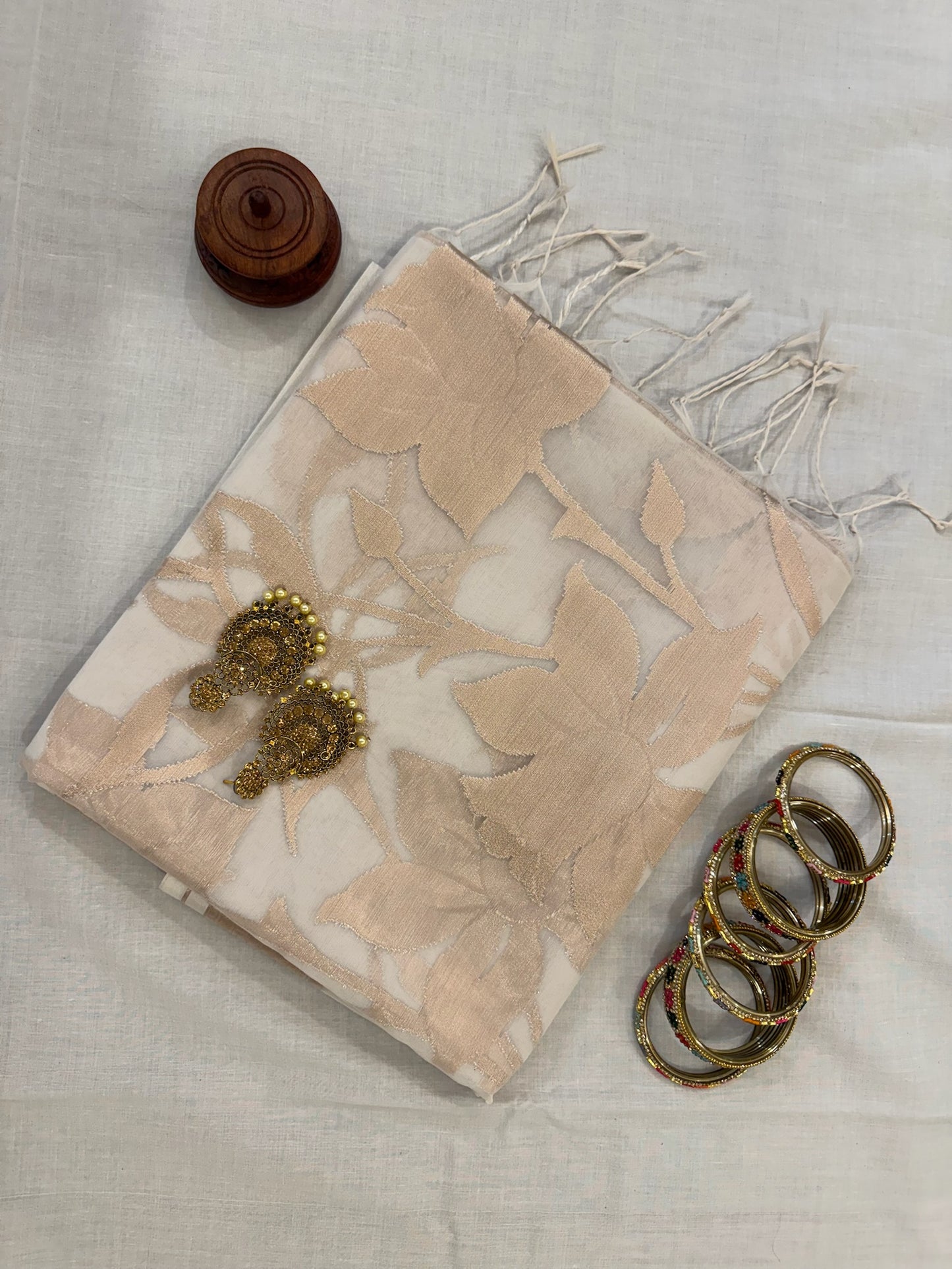 Banarasee Kora Silk Saree - White & Gold