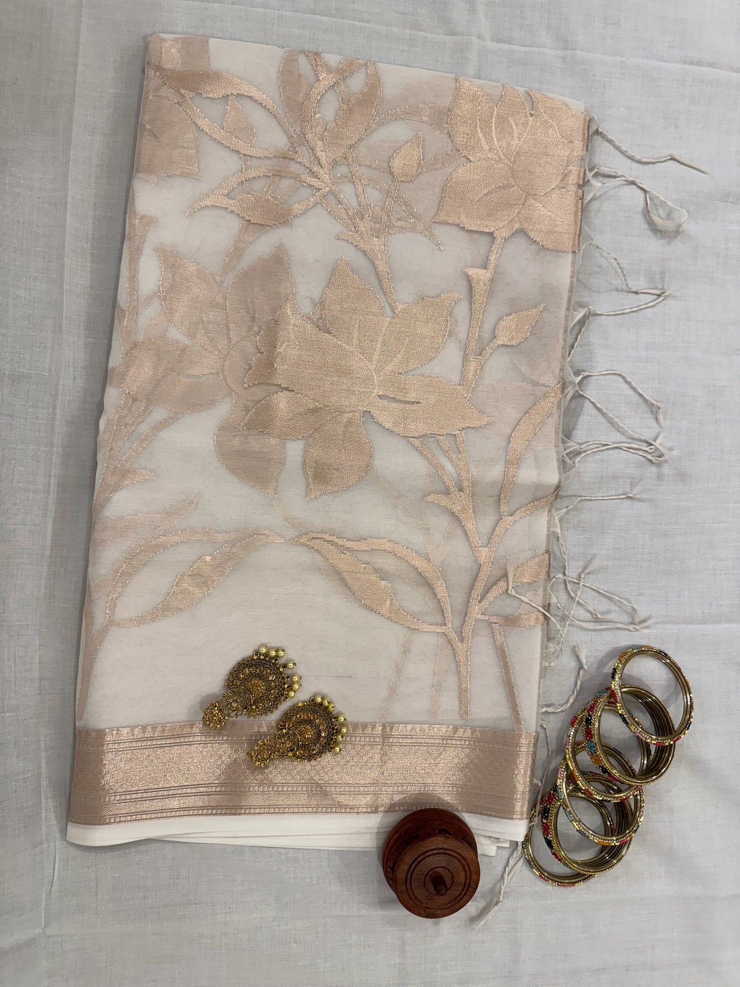 Banarasee Kora Silk Saree - White & Gold