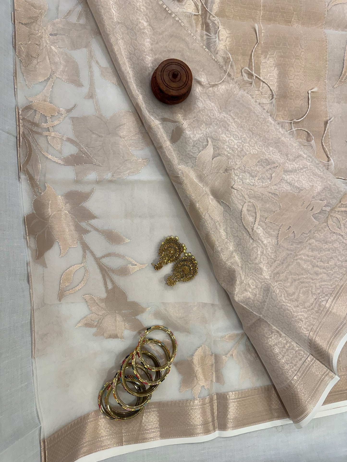 Banarasee Kora Silk Saree - White & Gold